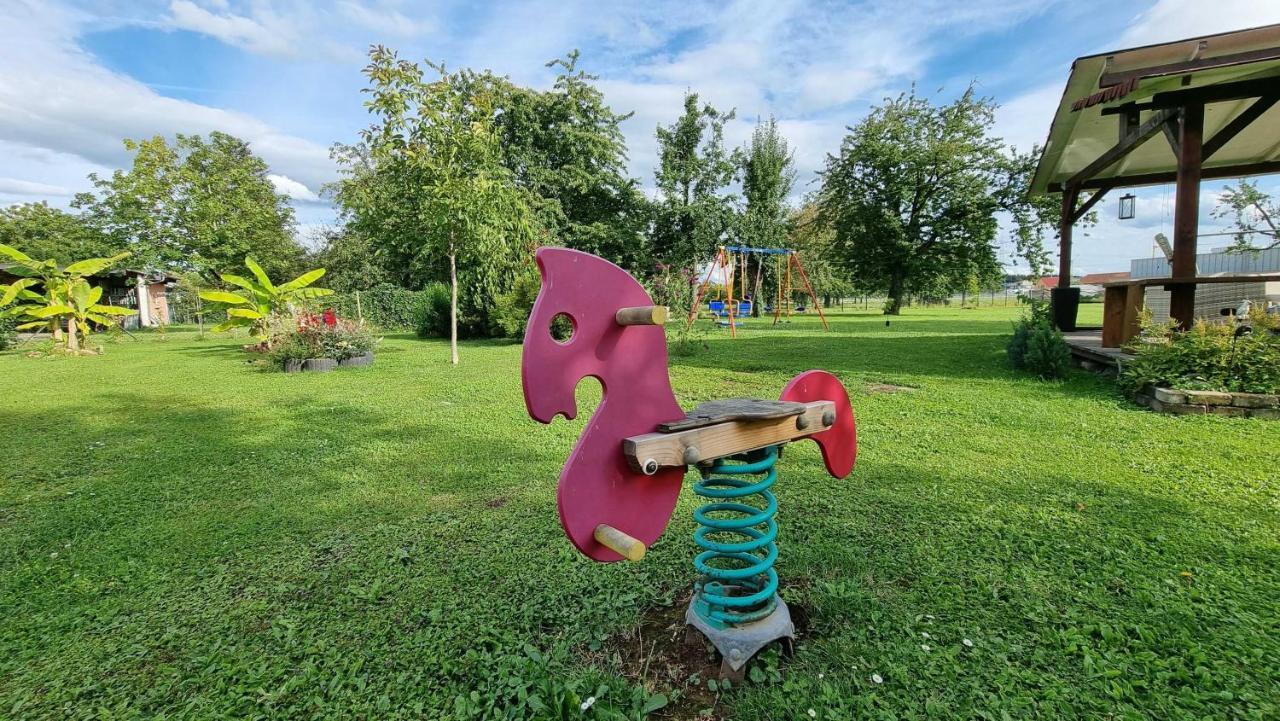 Gaestehaus Gravell Руст Екстер'єр фото